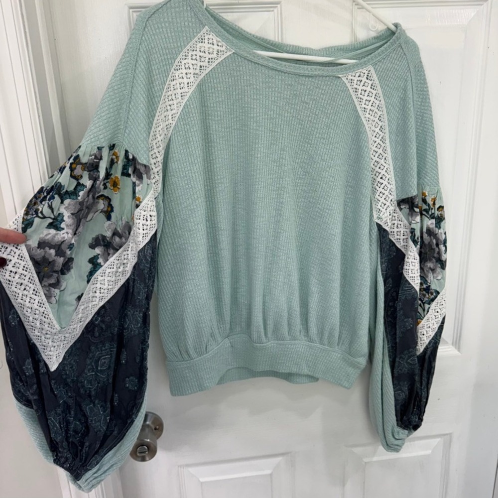 Free People Mixed Media Thermal Balloon Sleeve Top Mint Green Floral‎ Lace Boho - Picture 6 of 11